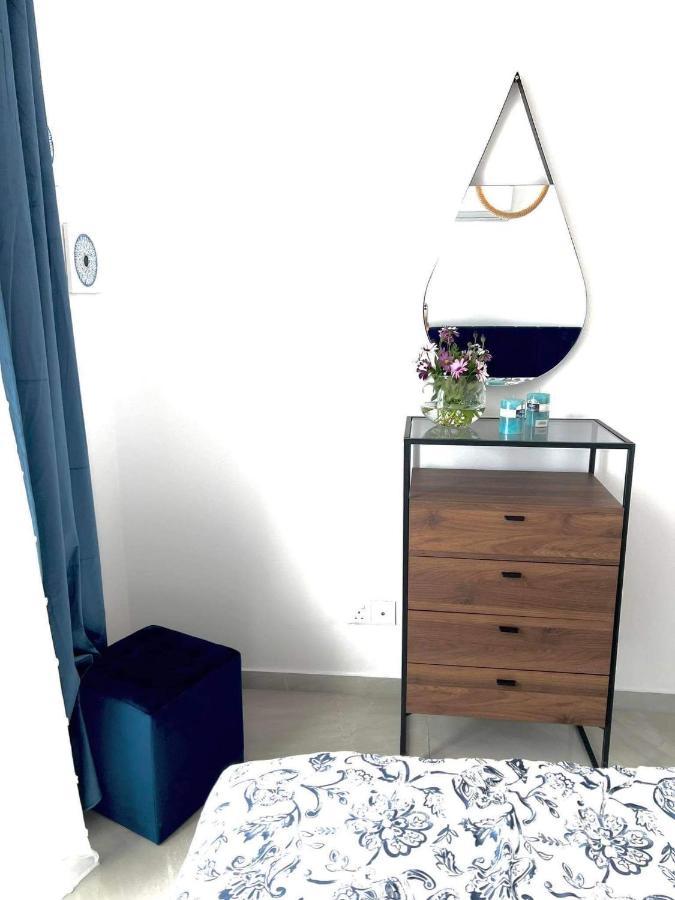 16 Fully Renovated Διαμέρισμα *
